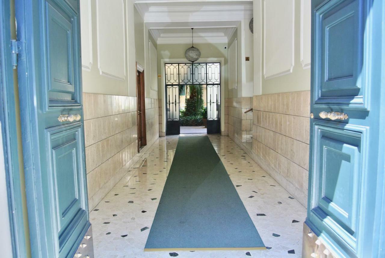 Beautiful Apartment In San Giovanni Close To Colosseo Rome Exterior photo